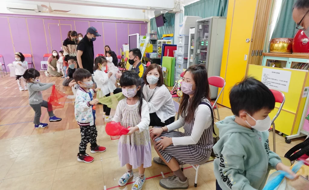 推行粵語「奧福正向教育遊戲繪本」 2022-2023